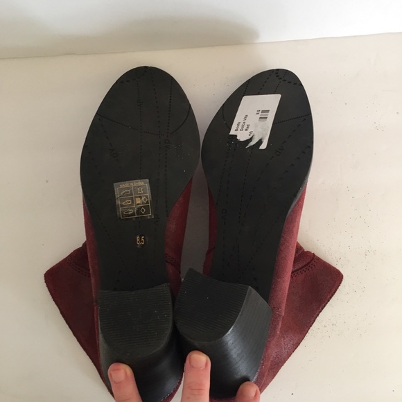 Dolce Vita Red suede high heeled booties - Picture 2 of 7